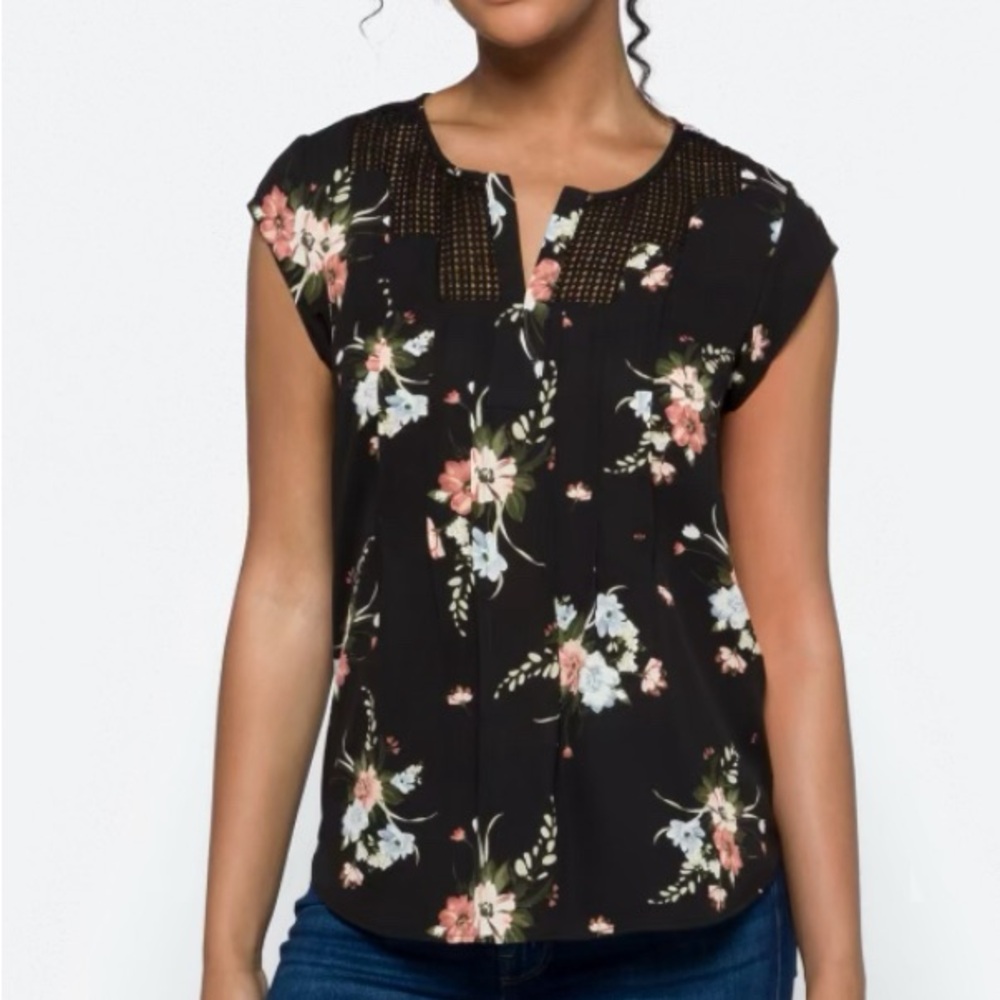 Estefany Lace Detail Split Neck Blouse